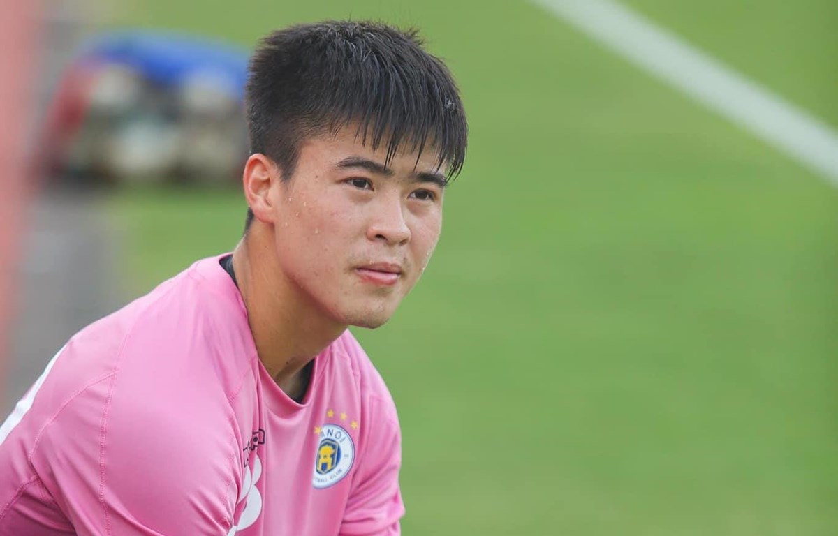 Duy Mạnh là cầu thủ vàng của CLB Hà Nội